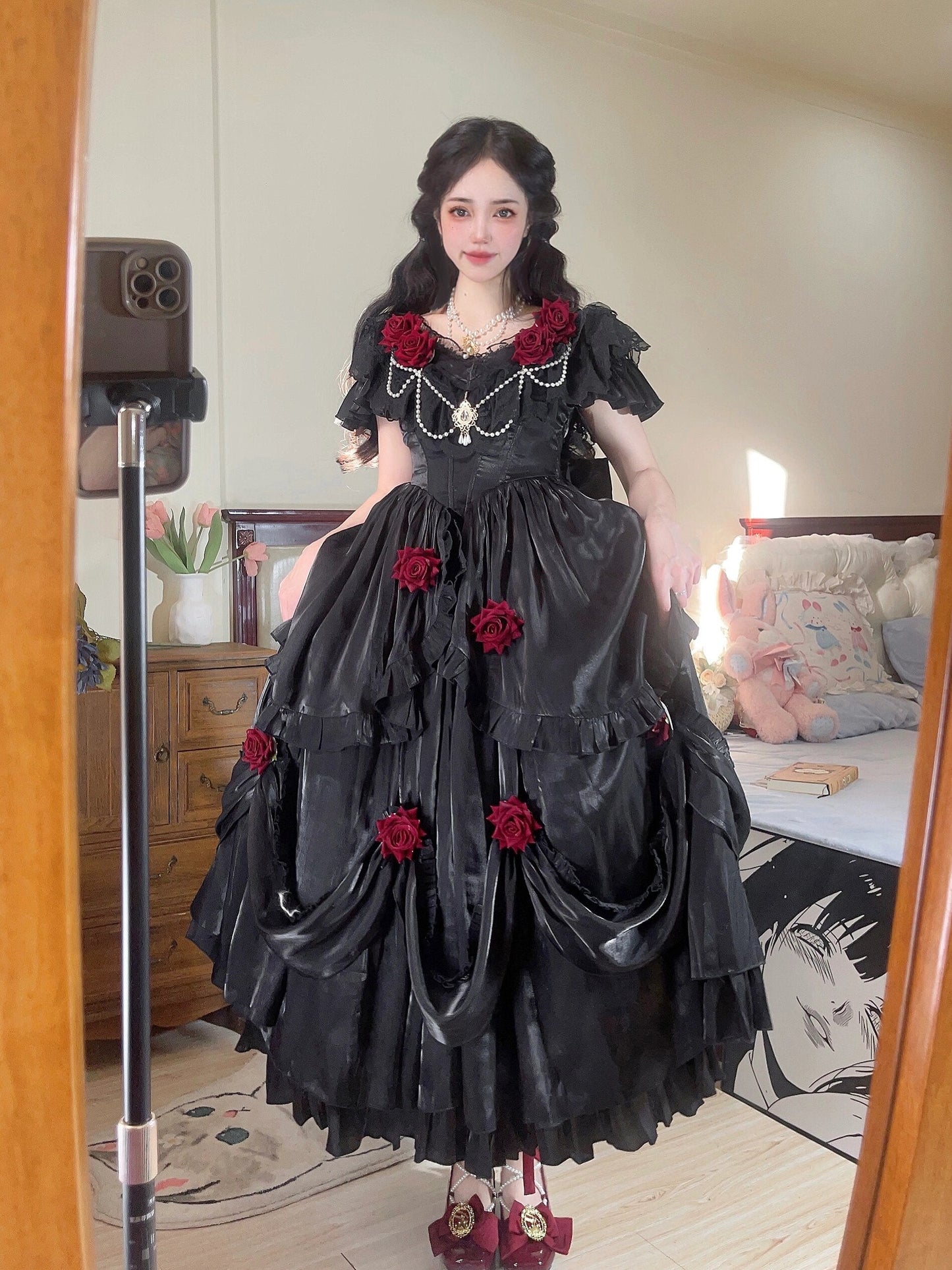 Retro Ball Gown Off The Shoulder Short Sleeves Black Rose Floral 16th Chiffon Birthday Dress Lolita Dress 18th Birthday Outfits W1244