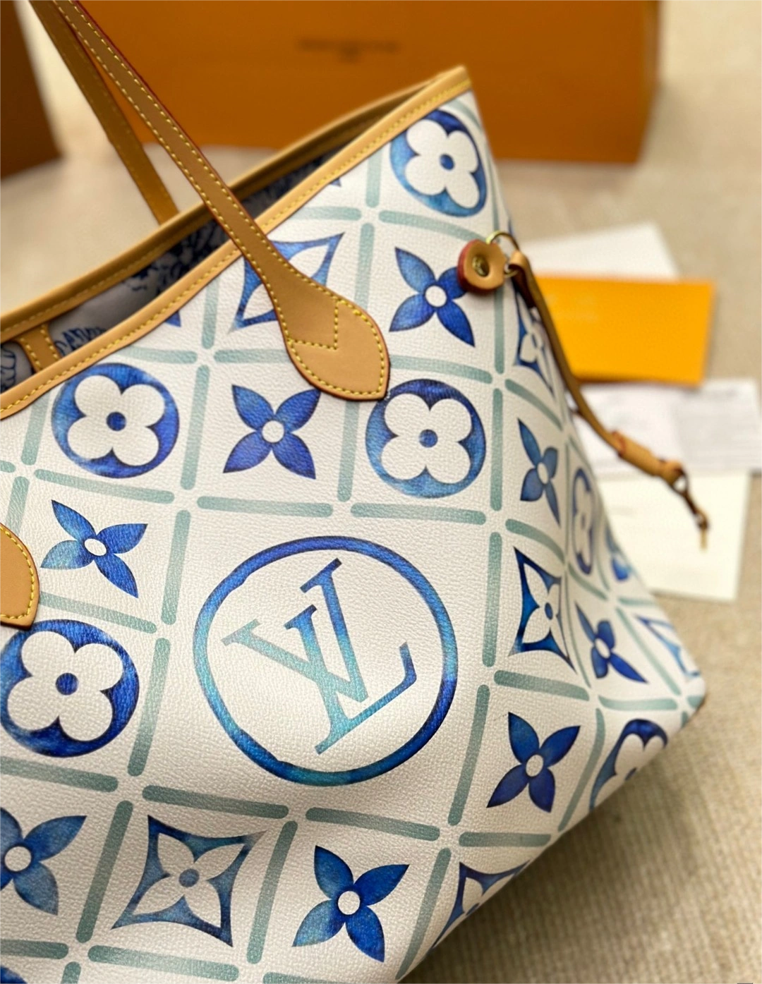 Louis Vuitton M11263 Neverfull MM