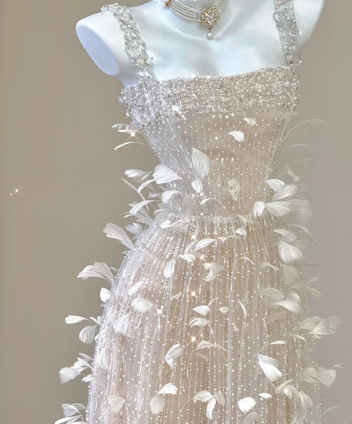 Classy A Line Square Neckline Champagne Tulle Long Prom Dresses P0003