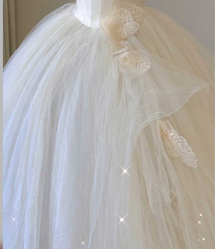 Elegant Ball Gown Strapless Tulle Satin Wedding Dresses Long Brides Dress P0006