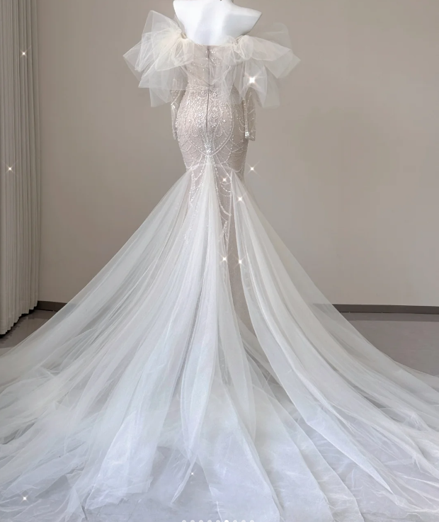 Elegant Mermaid Off The Shoulder Sequin Long Sleeves Wedding Dresses Brides Dress P0008