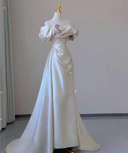 Elegant Mermaid Off The Shoulder Satin Short Sleeves Wedding Dresses Brides Dress P0010