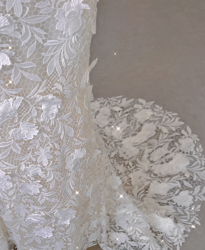 Elegant Mermaid High Neckline White Lace Sleeveless Wedding Dresses Brides Dress P0012