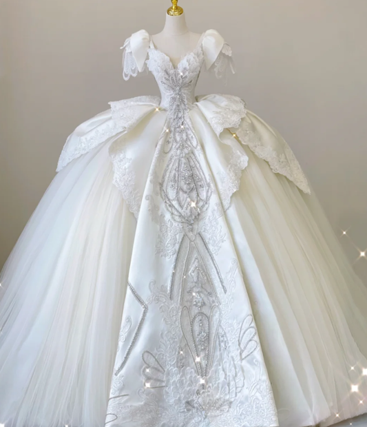 Elegant Ball Gown Sweetheart Lace Satin Wedding Dresses White Brides Dress P0018