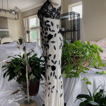 White black exquisite beaded long lace chiffon  Prom dress evening dress party dress gh5092