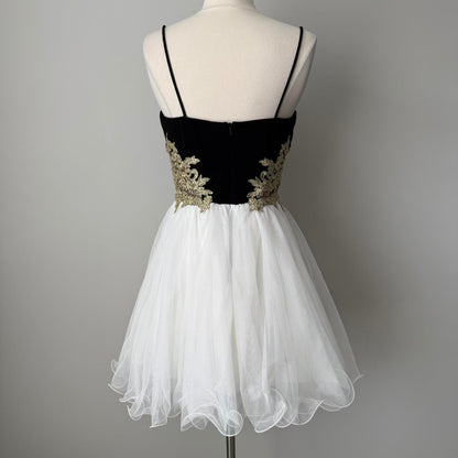 Black and White Dress Vintage Elegant Exquisite Beaded Short Women's Chiffon Puffy Flare Dress Cocktail Dress Homecoming Dress Prom Dress Evening Dress Party Dress gh4125