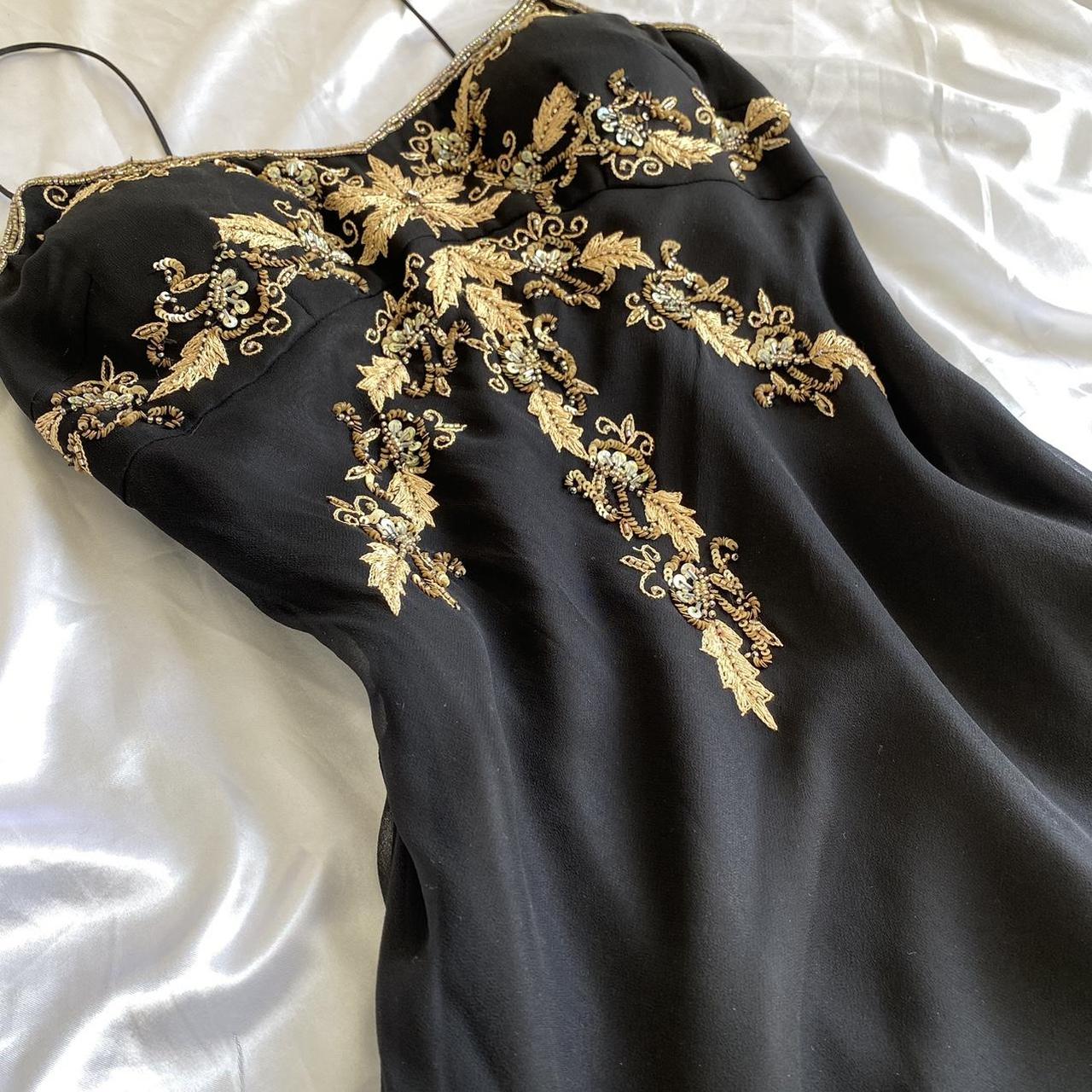 Black Gold Beautiful Embroidery Beaded Floral Spaghetti Strap Long Chiffon Ball Gown Evening Party Dress Prom Dress gh3754