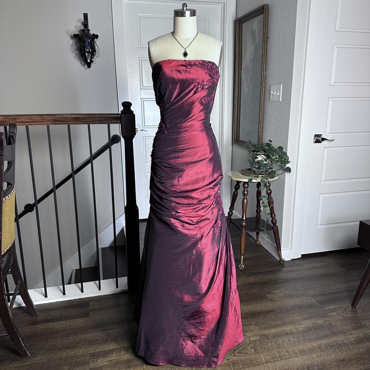 Fuchsia Vintage Fashion Stunning Elegant Exquisite Beaded Long Satin Formal Prom Dress Evening Dress Birthday Party Dress Ball Gown Graduation Dress gh3912