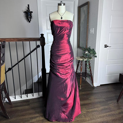 Fuchsia Vintage Fashion Stunning Elegant Exquisite Beaded Long Satin Formal Prom Dress Evening Dress Birthday Party Dress Ball Gown Graduation Dress gh3912