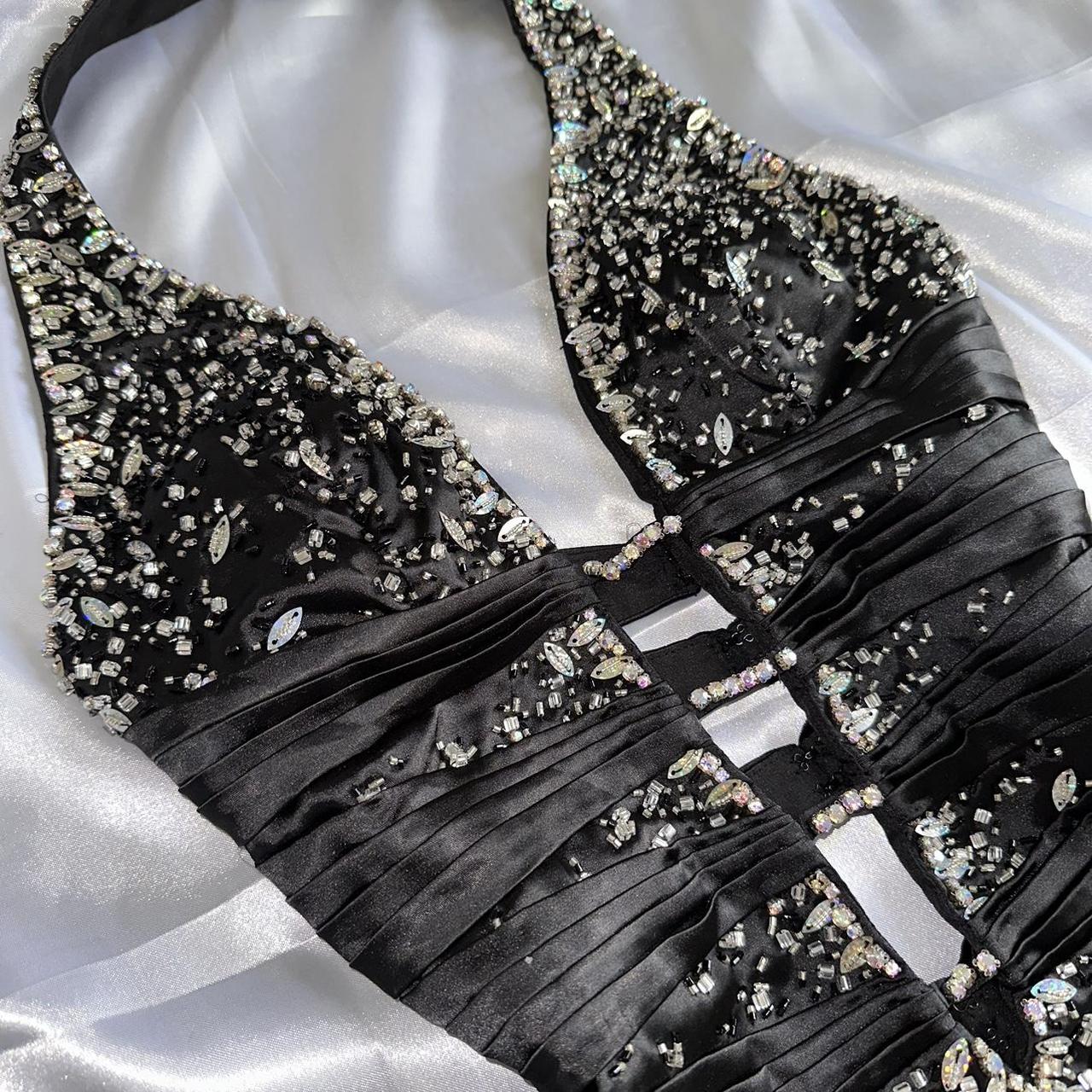 Black Gorgeous Vintage Fashion Elegant Exquisite Beaded Spaghetti Strap Long Satin Ball Gown Evening Gown Birthday Party Dress Prom Gown gh3640