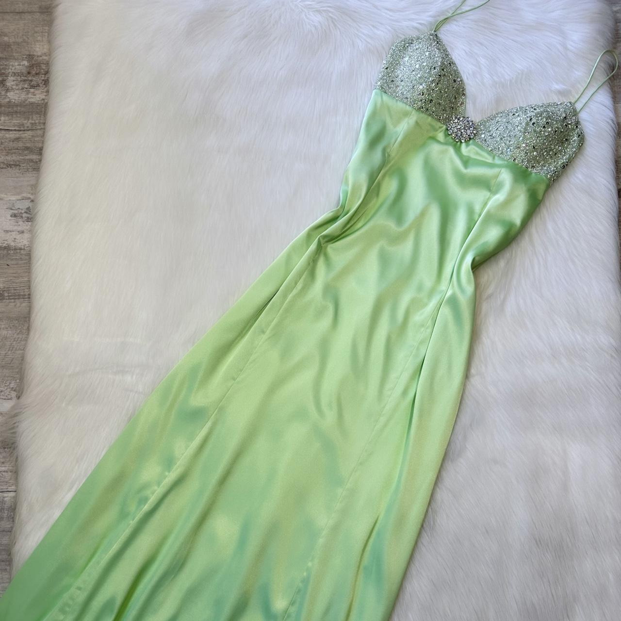 Light Green Shiny Vintage Elegant Spaghetti Strap Satin Maxi Dress Sequined Rhinestone Ball Gown Evening Dress Party Dress gh4301