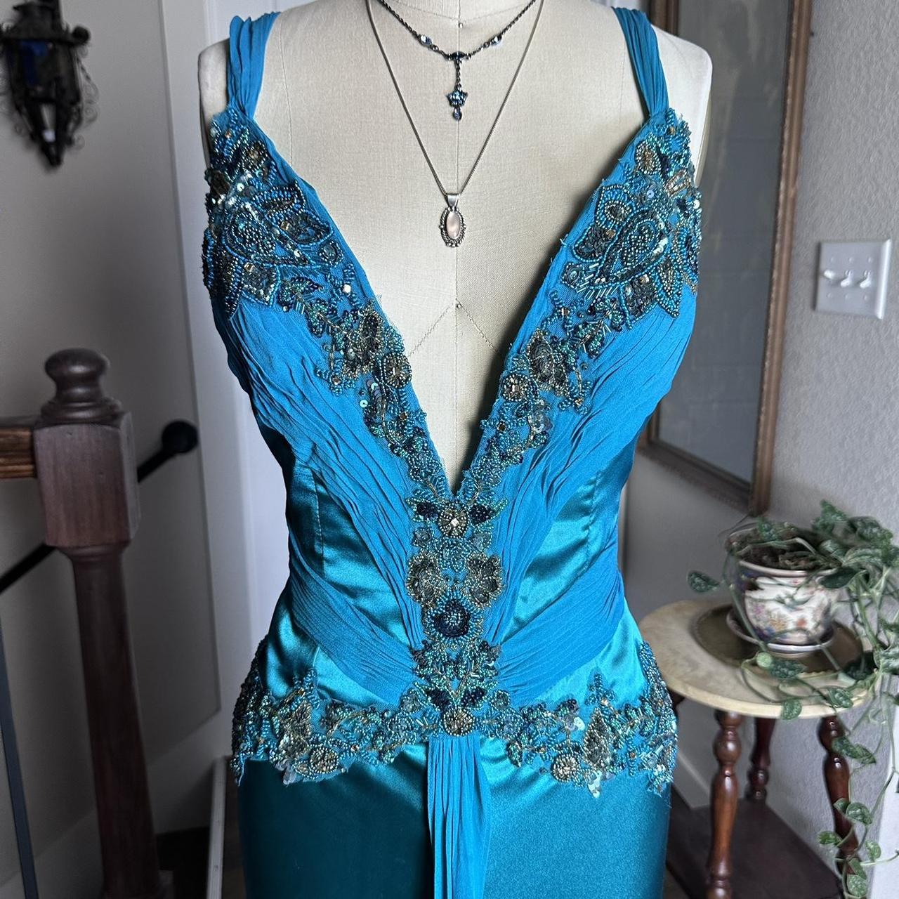 Blue Retro Fashion V-Neck Elegant Exquisite Beaded Floral Long Sexy Slim Spaghetti Strap Ball Gown Evening Gown Party Dress Prom Gown gh3680