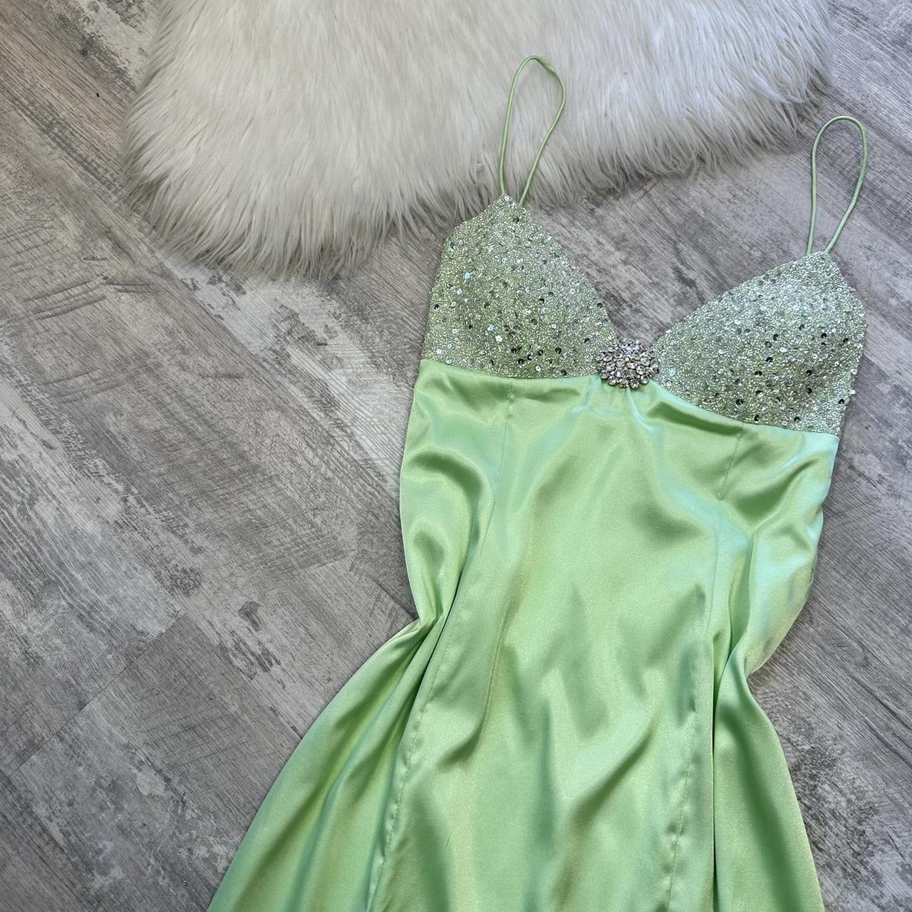 Light Green Shiny Vintage Elegant Spaghetti Strap Satin Maxi Dress Sequined Rhinestone Ball Gown Evening Dress Party Dress gh4301