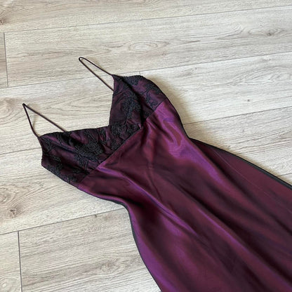 Purple Vintage Elegant Exquisite Black Embroidery Beading Spaghetti Straps Floor Length Formal Satin Lace Ball Gown Evening Dress Birthday Party Dress Prom Dress gh3834