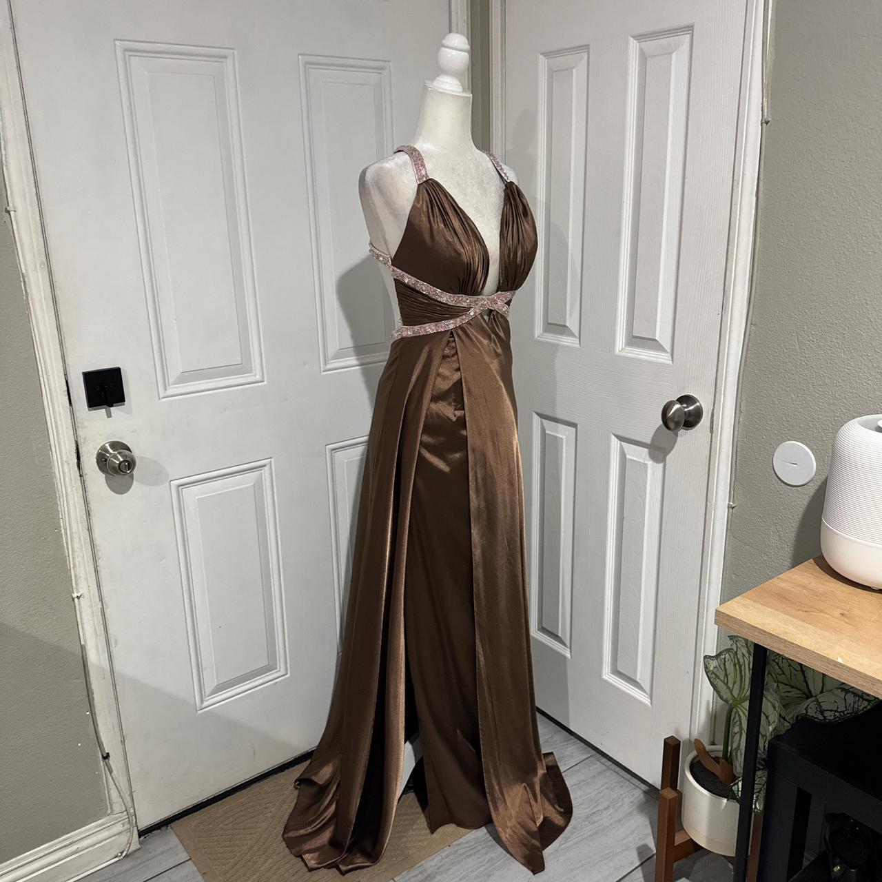 Brown Beaded Elegant Long Satin V Neck Ball Gown Evening Dress Party Dress gh4568