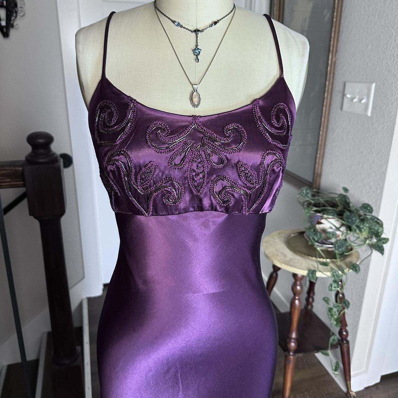 Dark Purple Vintage Fashion Stunning Elegant Delicate Beaded Long Satin Formal Prom Dress Evening Gown Birthday Party Dress Prom Dress Graduation Dress gh3913