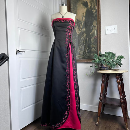 Black pink elegant delicate floral applique rhinestones vintage fashion long spaghetti strap satin ball gown evening dress party dress prom dress gh3677