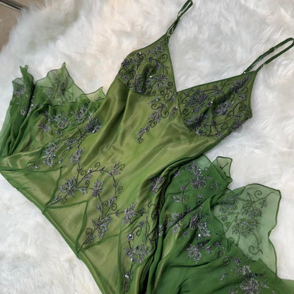 Green Vintage Fashion Elegant Exquisite Beaded Long Chiffon Suspender Dress Floral Embroidery Ball Gown Evening Gown Party Dress Prom Gown gh3720