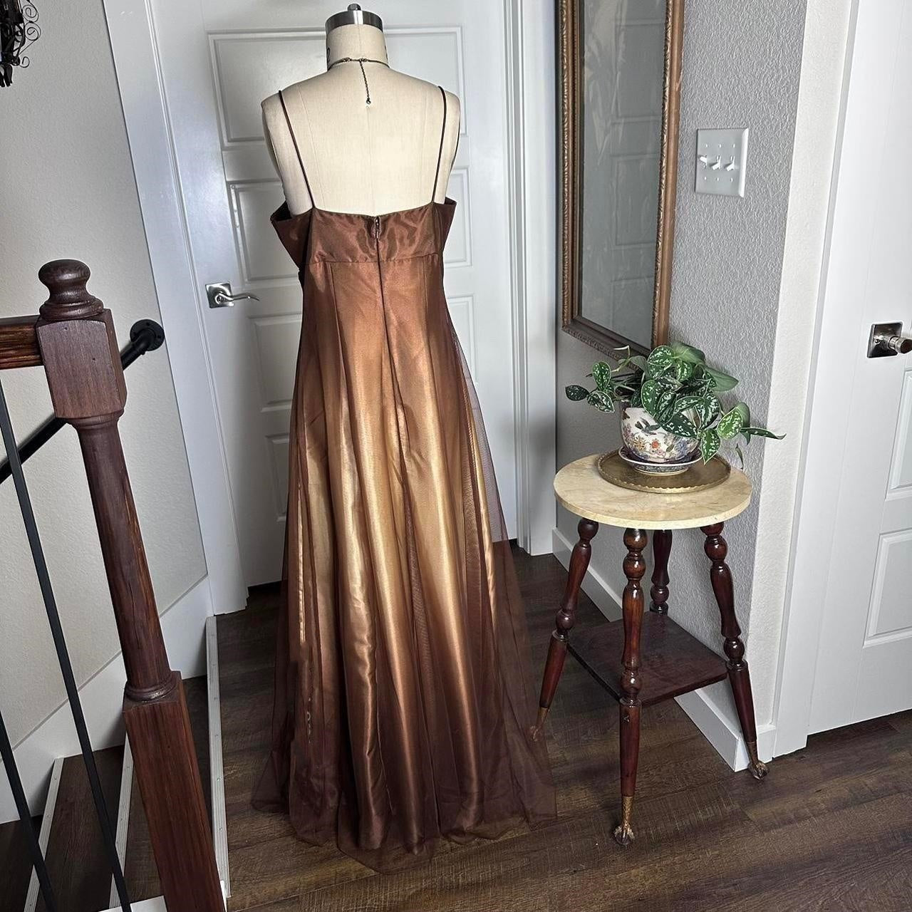 Gradient Tan Brown Gold Bronze Vintage Elegant Exquisite Beading Long Tulle Satin Floor Length Ball Gown Evening Gown Party Gown Graduation Gown gh3937