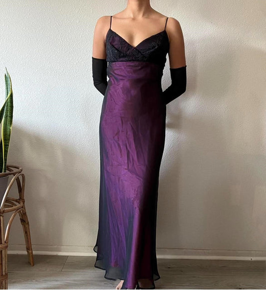 Purple Vintage Elegant Exquisite Black Embroidery Beading Spaghetti Straps Floor Length Formal Satin Lace Ball Gown Evening Dress Birthday Party Dress Prom Dress gh3834