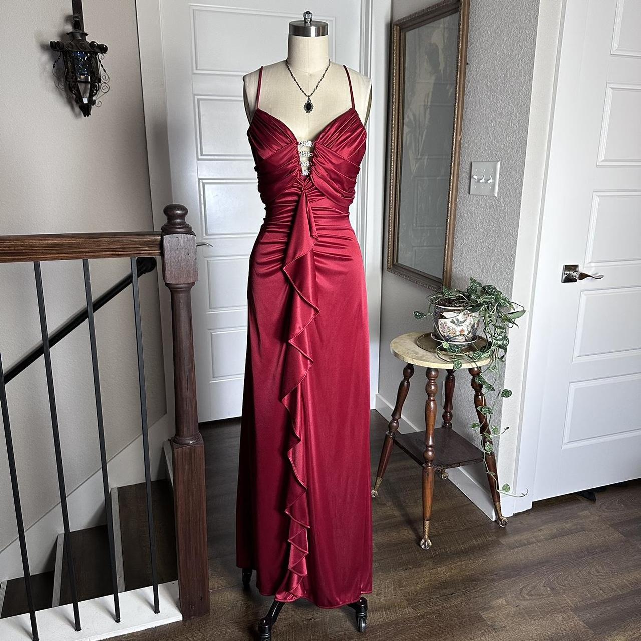 Red Retro Fashion Elegant Exquisite Rhinestone Long Slim Fit Ruffled Spaghetti Straps Ball Gown Evening Gown Party Dress Prom Gown gh3679