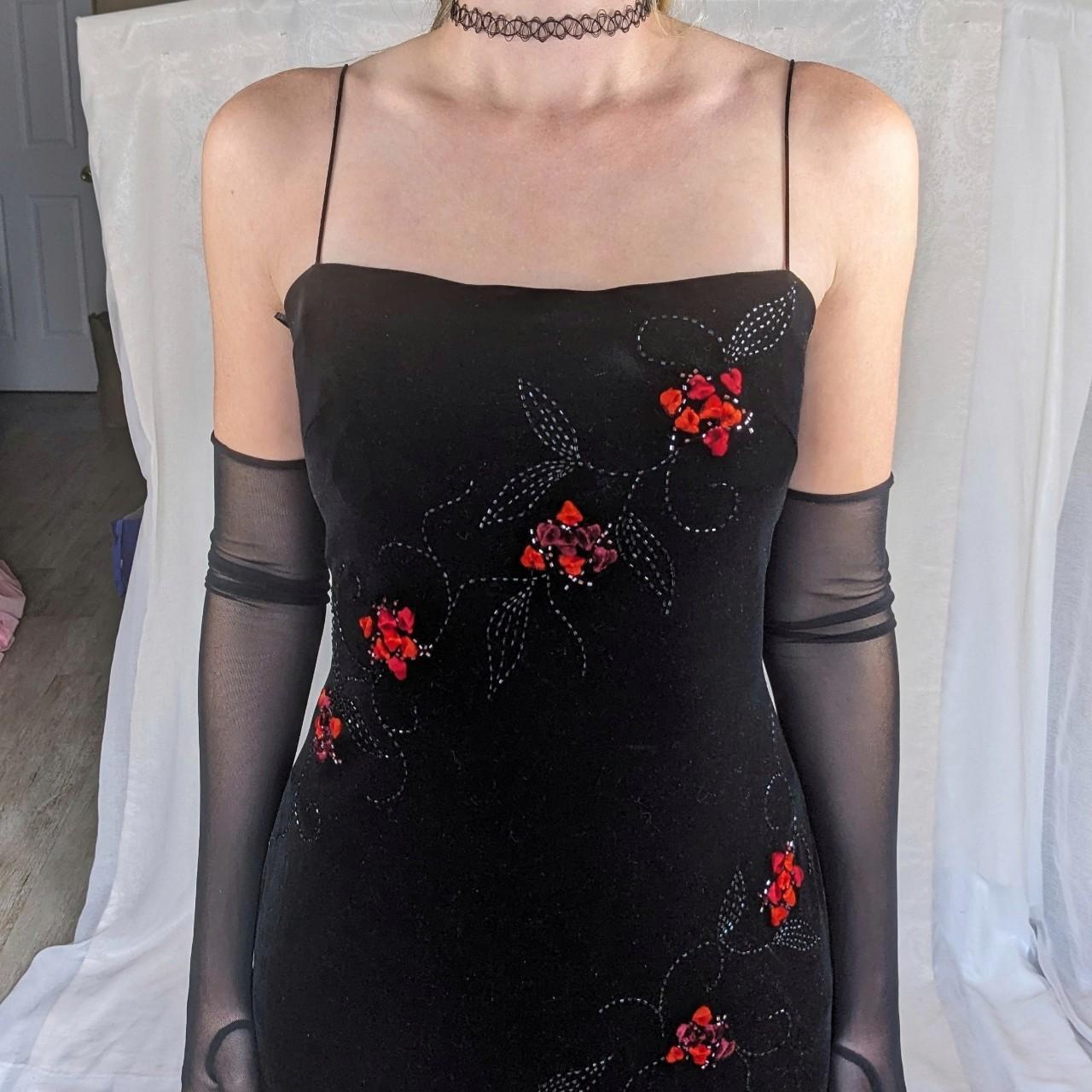 Black Vintage Elegant Delicate Rose Floral Beaded Long Velvet Ball Gown Evening Gown Birthday Party Gown Prom Gown gh3802