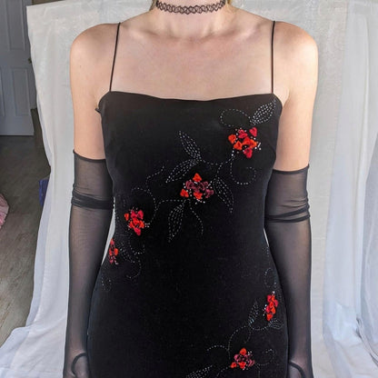 Black Vintage Elegant Delicate Rose Floral Beaded Long Velvet Ball Gown Evening Gown Birthday Party Gown Prom Gown gh3802