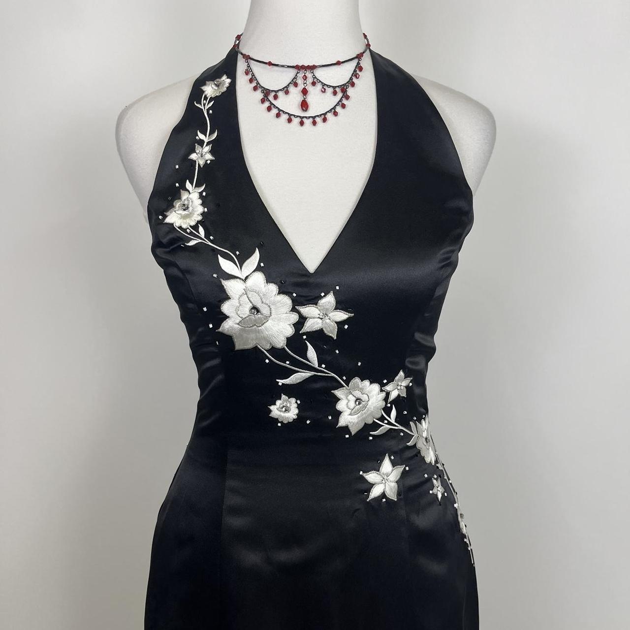Black and white beautiful elegant fashion exquisite floral spaghetti straps long satin prom dress floor-length ball gown evening dress party dress gh3541