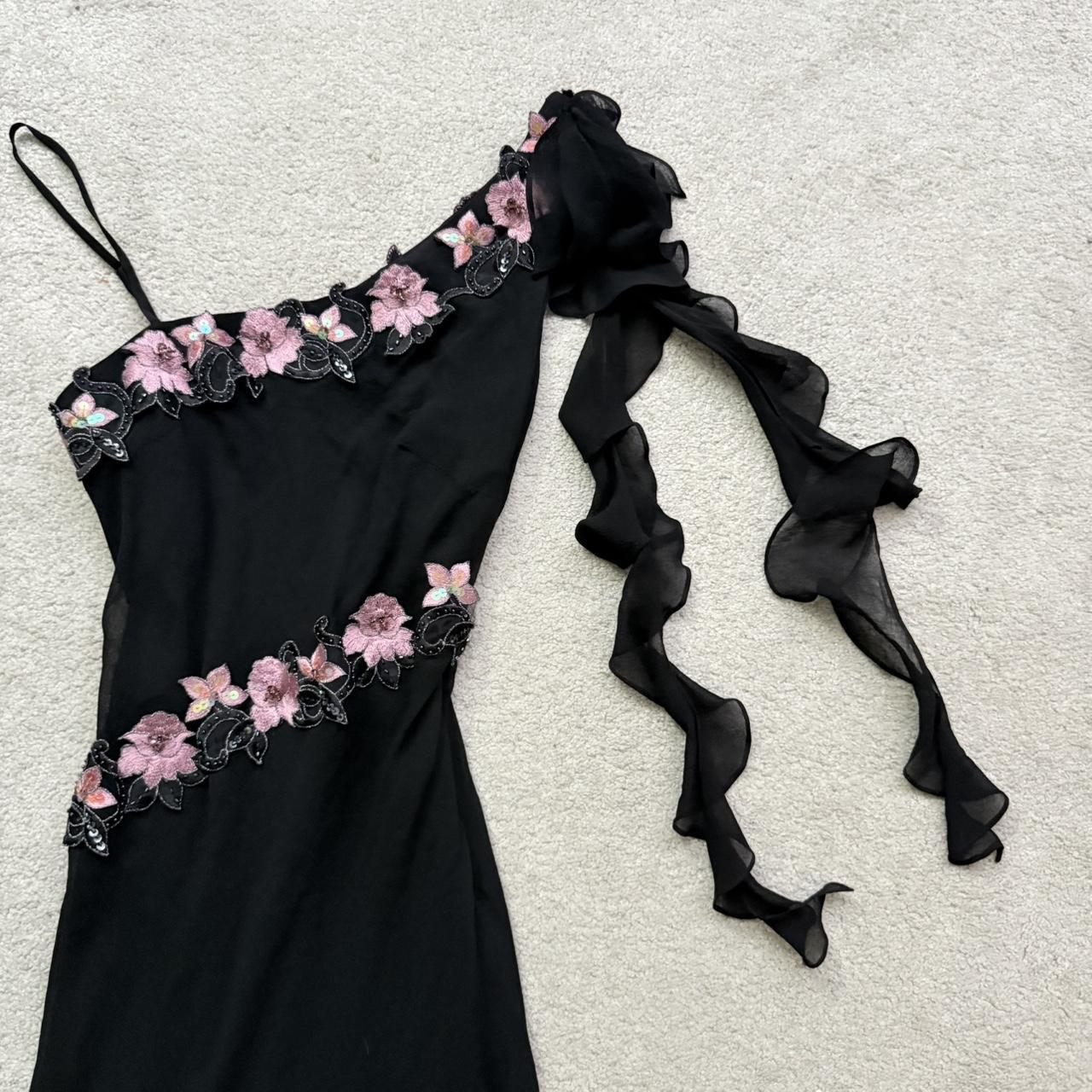 Black Gorgeous Elegant Delicate Pink Embroidered Appliqué Beaded One Shoulder Long Chiffon Ruffled Sequin Ball Gown Birthday Party Dress Evening Gown Prom Gown Holiday Date Night Gown gh4108