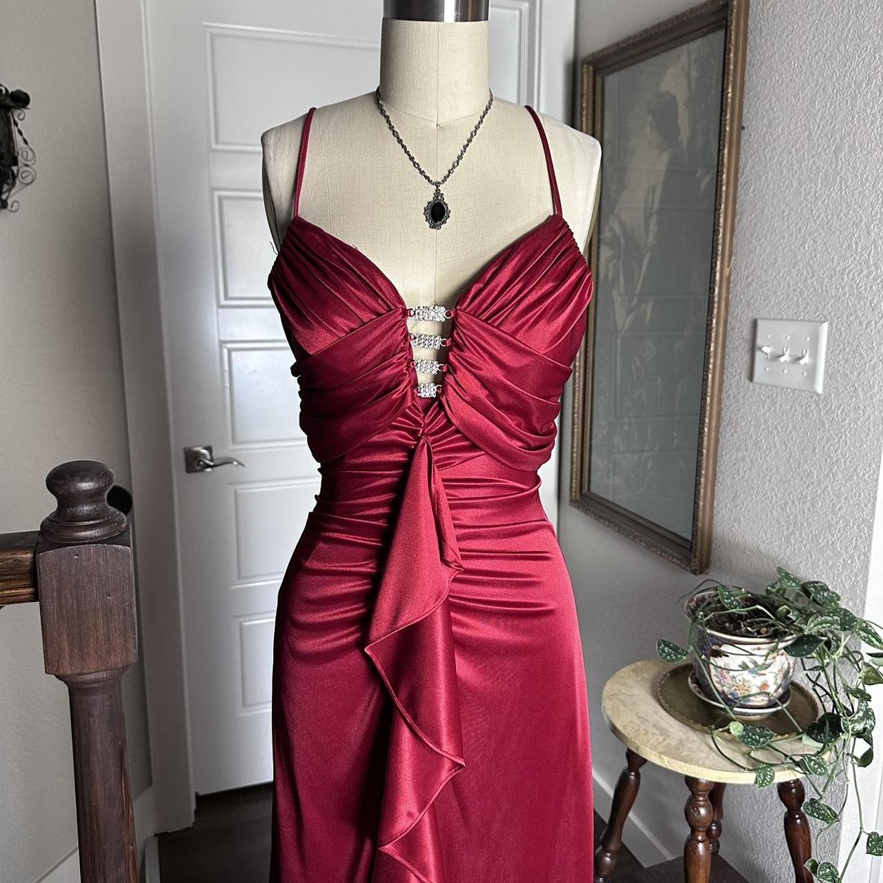 Red Retro Fashion Elegant Exquisite Rhinestone Long Slim Fit Ruffled Spaghetti Straps Ball Gown Evening Gown Party Dress Prom Gown gh3679