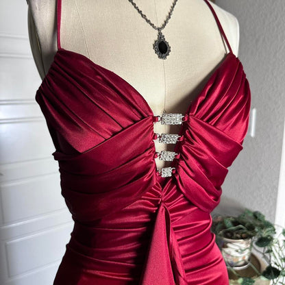 Red Retro Fashion Elegant Exquisite Rhinestone Long Slim Fit Ruffled Spaghetti Straps Ball Gown Evening Gown Party Dress Prom Gown gh3679