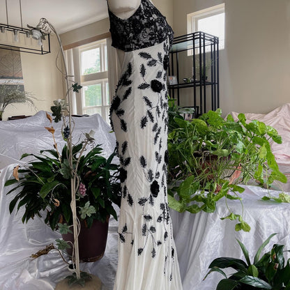 White black exquisite beaded long lace chiffon  Prom dress evening dress party dress gh5092