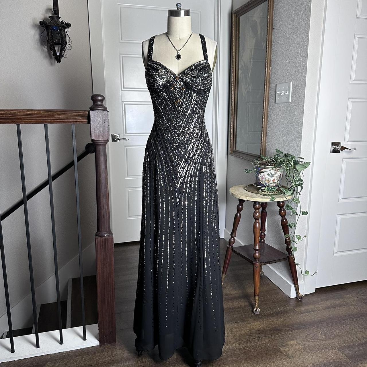 Black Vintage Fashion Elegant Delicate Beaded Sweetheart Neck Spaghetti Straps Long Tulle Chiffon Ball Gown Evening Gown Party Dress Prom Gown gh3682