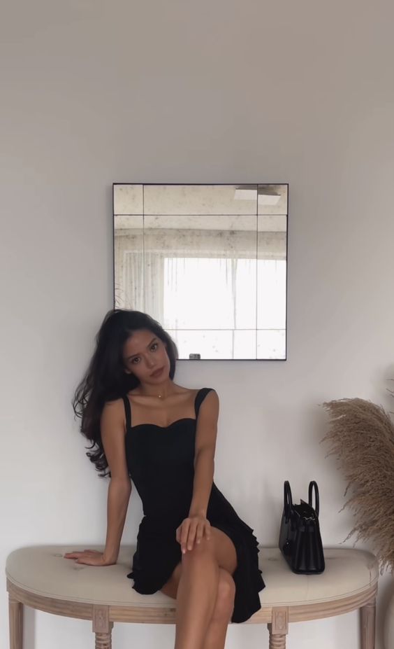 Simple A line Straps 18th Birthday Dresses Black Birthday Outfits P1052