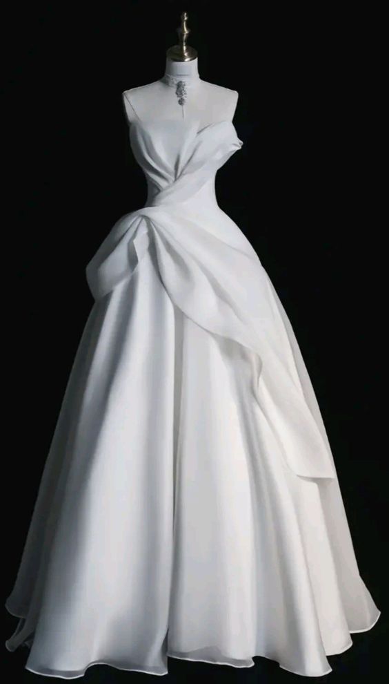 Vintage A line Sleeveless Sweetheart Long White Wedding Dresses P1123