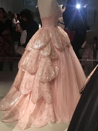 Pink Sweetheart Ball Gown Prom Dress with Lace P1176