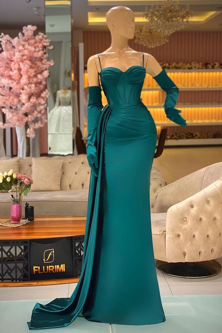 Elegant Mermaid Long Dark Green Spaghetti Straps Prom Dress With Ruffles P1291