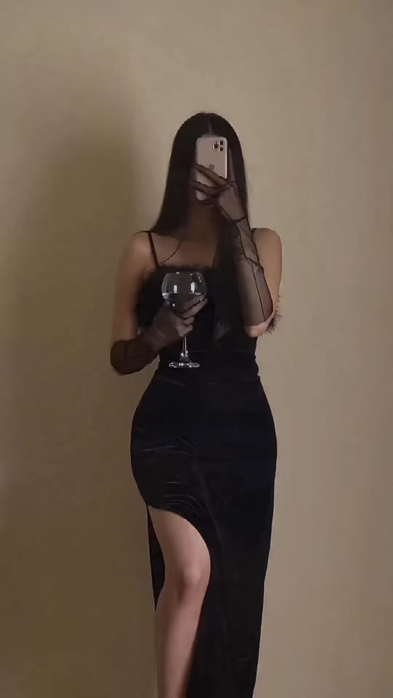 Sexy Sheath Straps Long Black Velvet Slit Feathers Prom Dress P1538