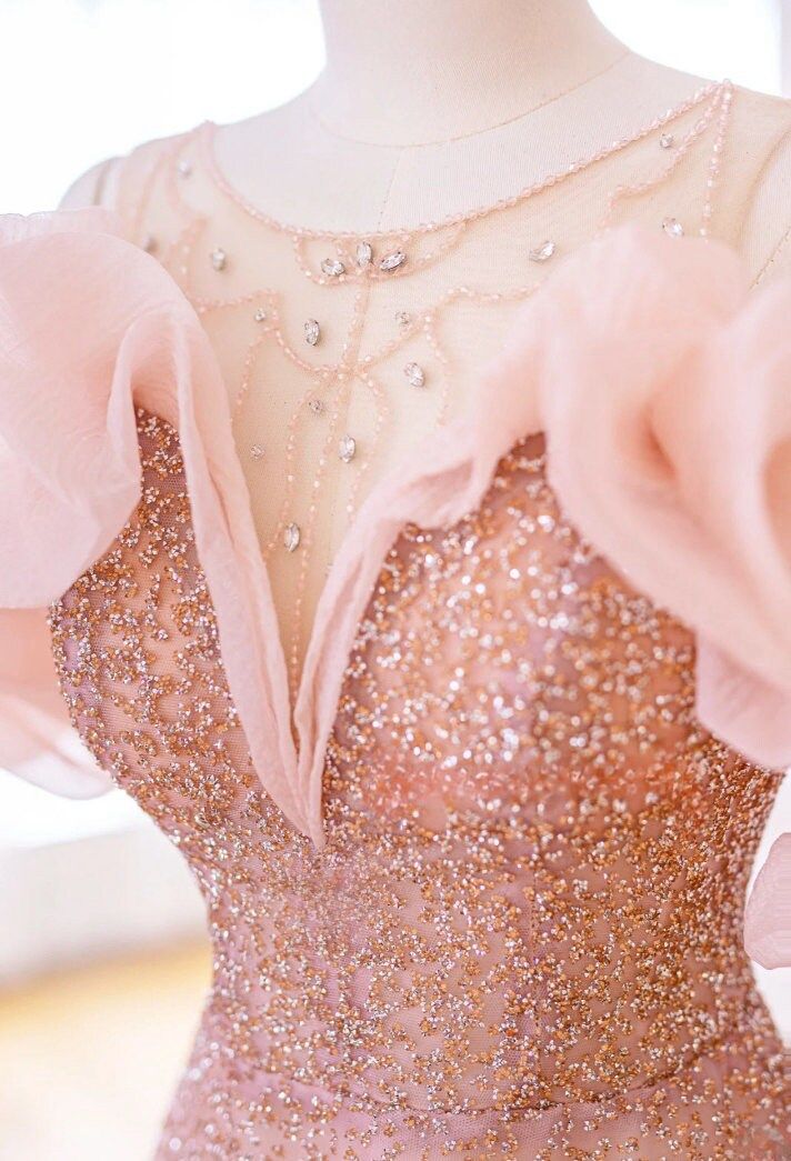 Luxurious A Line Off The Shoulder Pink Tulle Long Prom Dress P1719