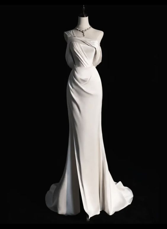 Vintage Mermaid One Shoulder Long White Satin Wedding Dresses P1972