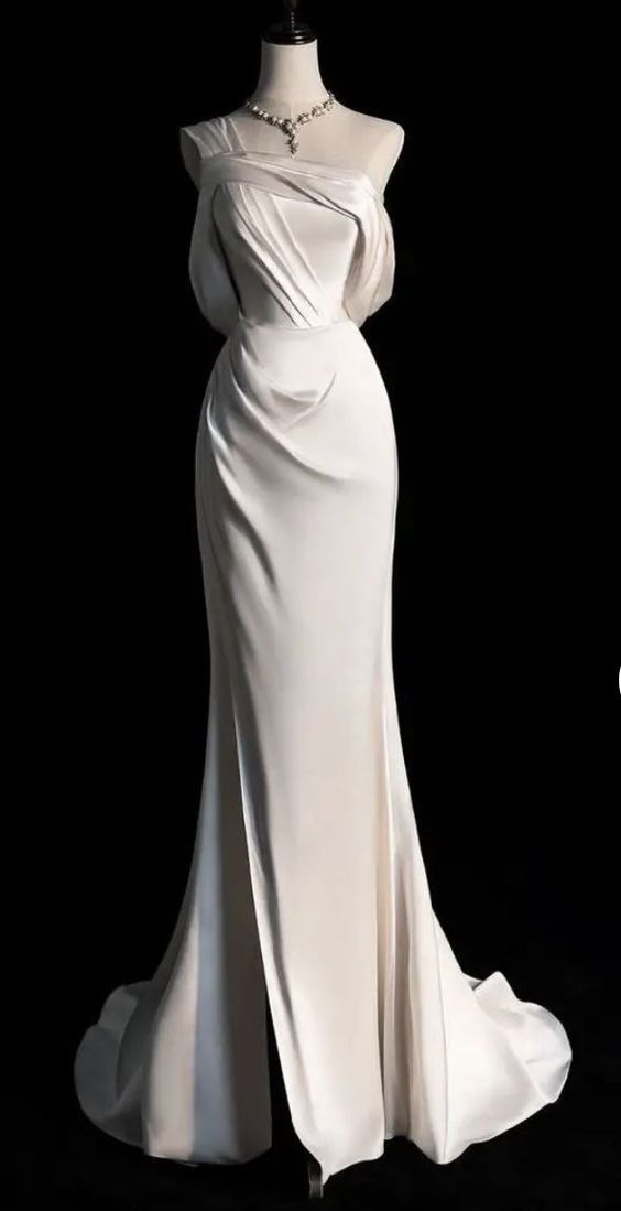 Vintage Mermaid One Shoulder Long White Satin Wedding Dresses P1972