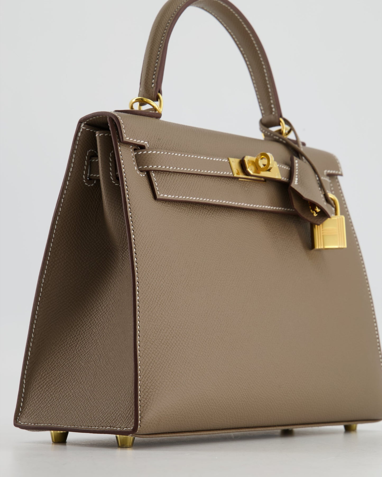 *HOLY GRAIL* Hermès Kelly 25cm Sellier in Etoupe Epsom Leather and Gold Hardware
