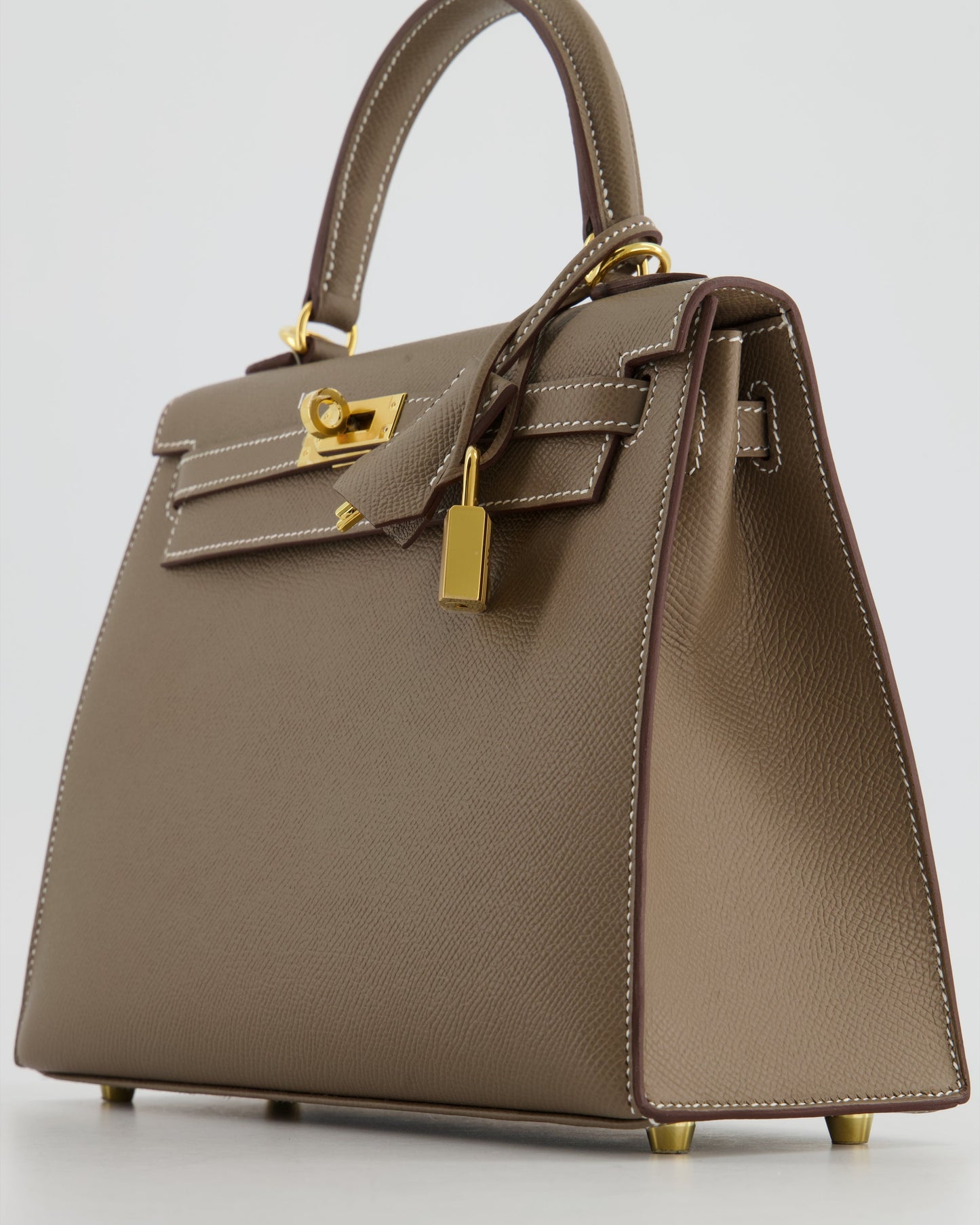 *HOLY GRAIL* Hermès Kelly 25cm Sellier in Etoupe Epsom Leather and Gold Hardware