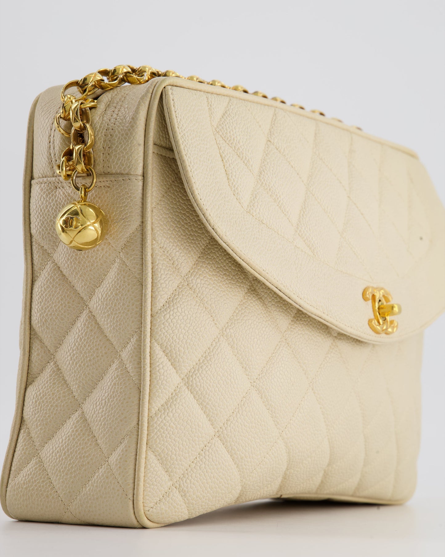 Chanel Vintage Beige Camera Flap Bag in Caviar Leather with Gold Hardware