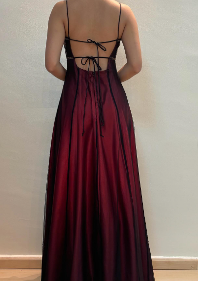 Chic A line Spaghetti Straps Burgundy Sleeveless Evening Dress Tulle Long Prom Dresses P2339