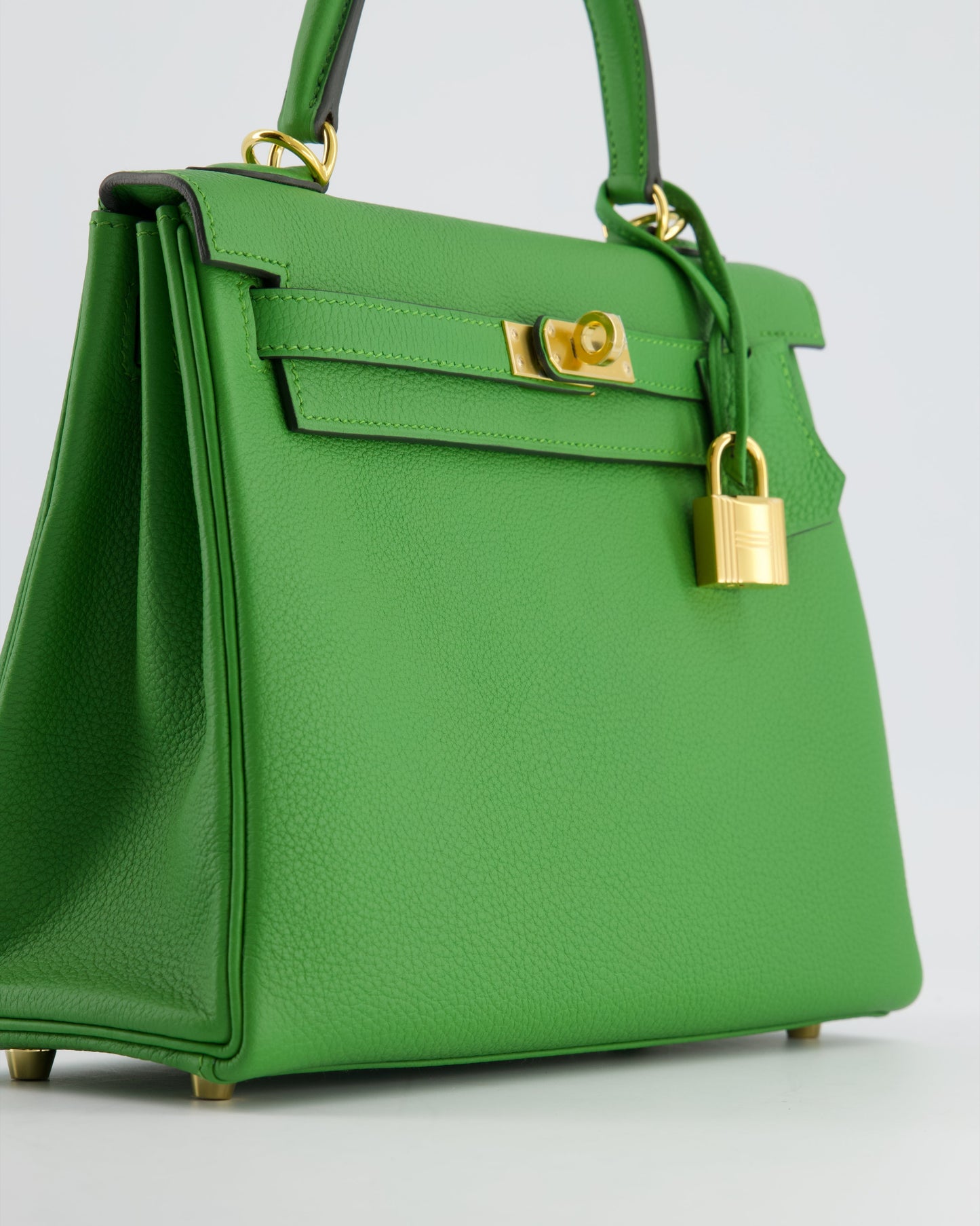 *RARE* Hermes Kelly Retourne Bag 25cm in Vert Yucca Togo Leather and Gold Hardware