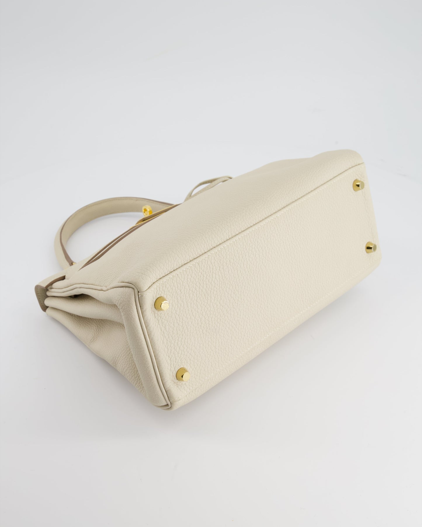 Hermès Kelly 28cm Retourne Bag in Craie Togo Leather with Gold Hardware