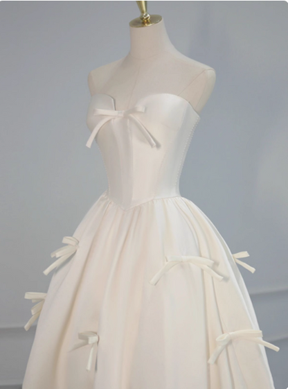 White Strapless Satin A-Line Bow Simple Light Wedding Dress P2494