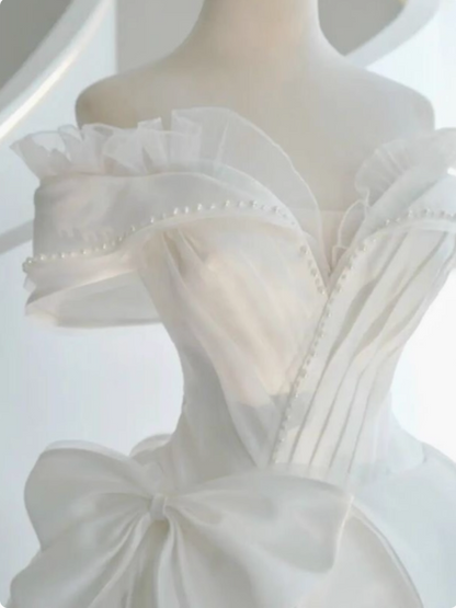 White French one-shoulder A-line satin off-shoulder elegant wedding dress P2497