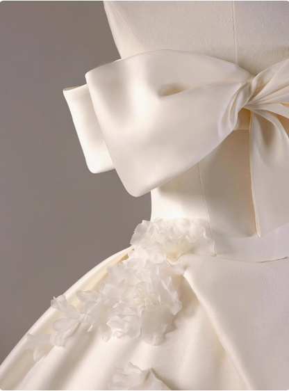 White satin A-line off-shoulder bow simple wedding dress P2498